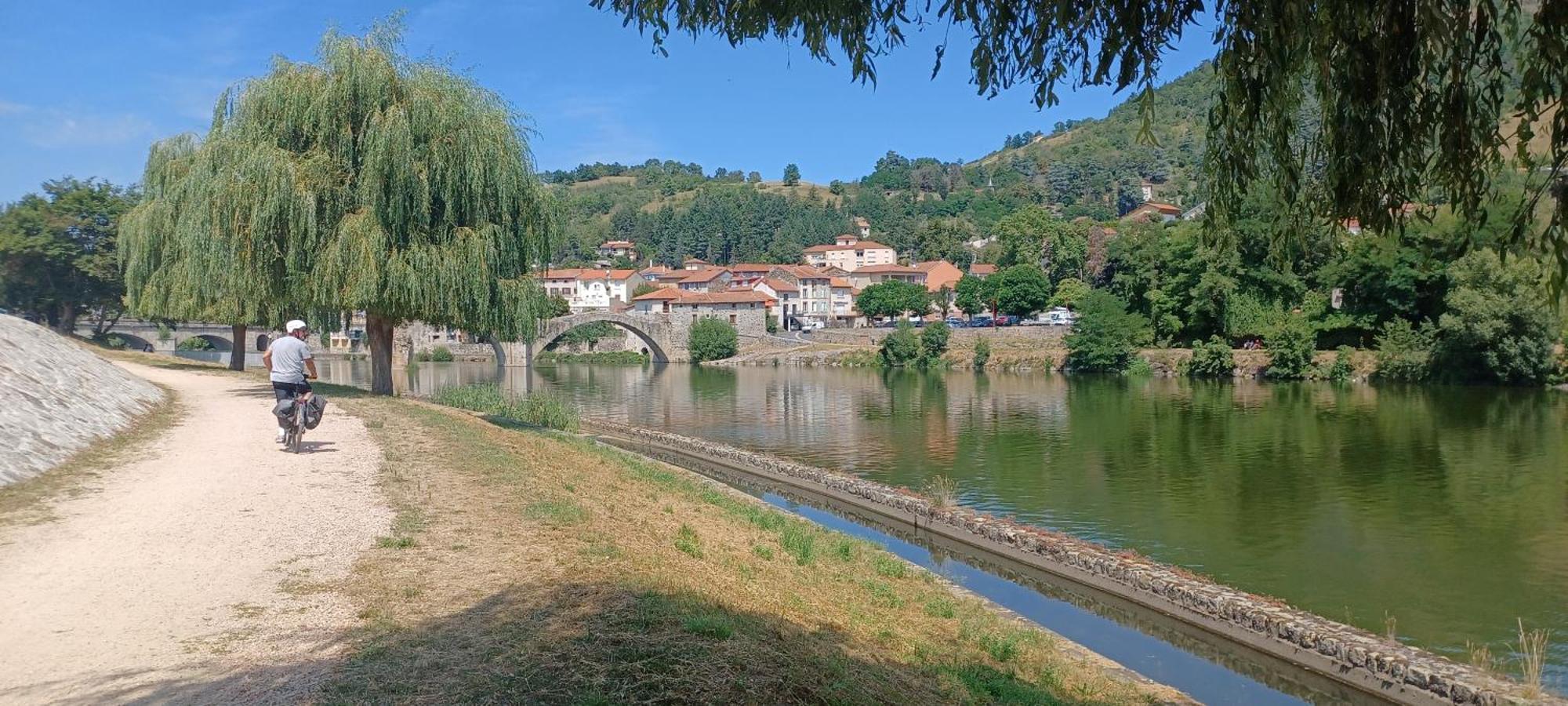 Gite Le Petit Nice Pradelles المظهر الخارجي الصورة