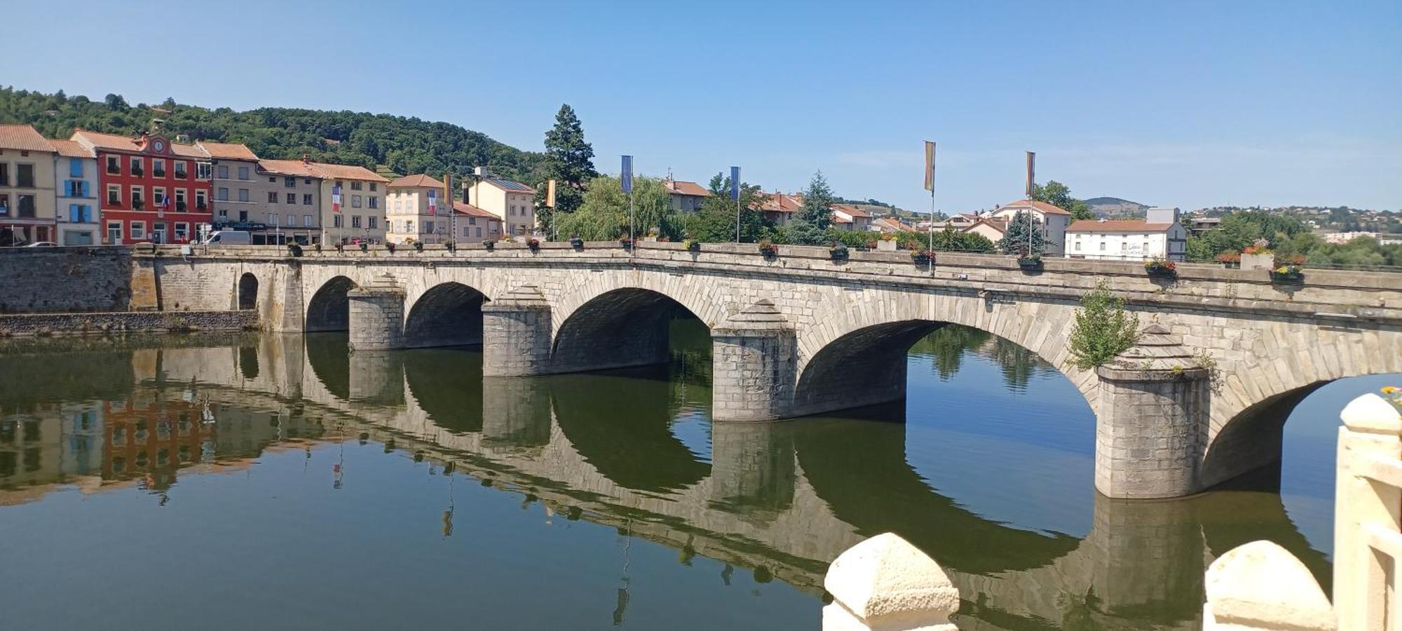 Gite Le Petit Nice Pradelles المظهر الخارجي الصورة